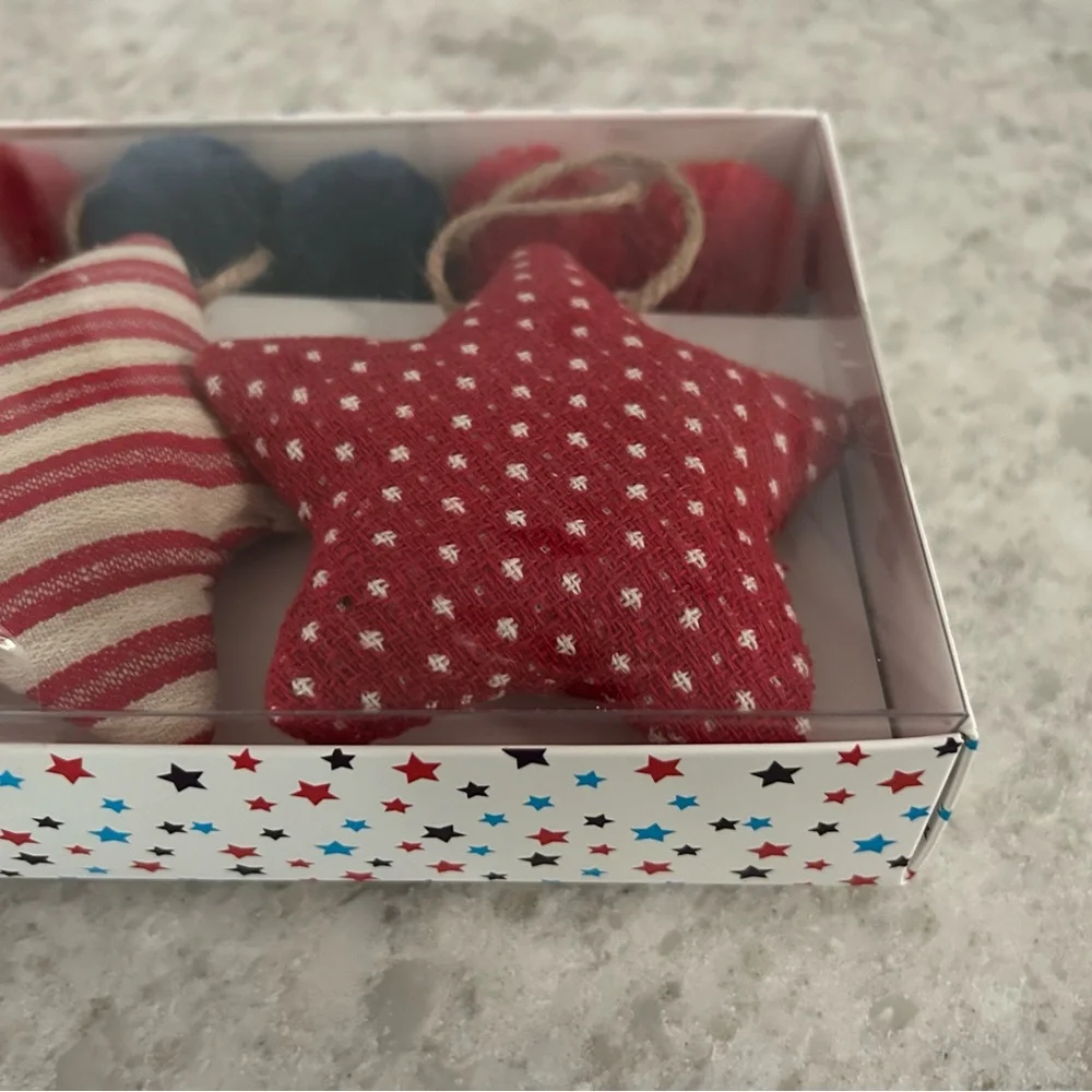 “New”Stars & Stripes Patriotic Star Garland 6 ft